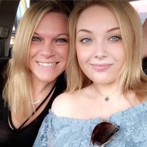 Meet your Posher, Amy lou